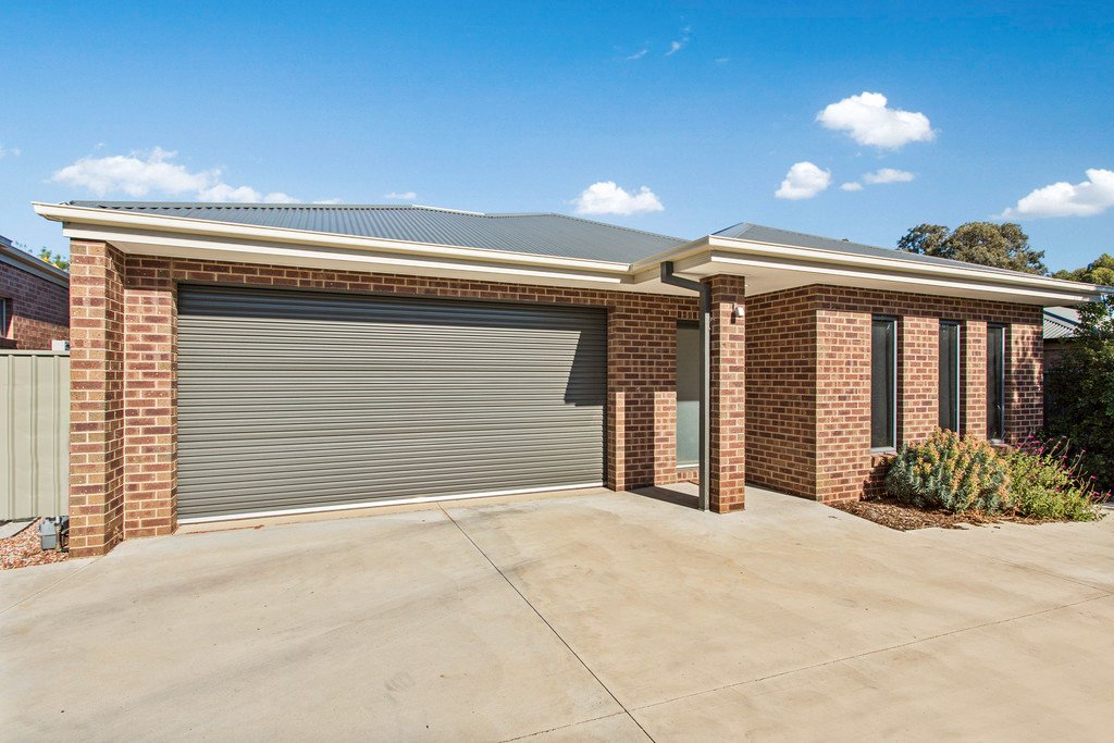 5/20A MacDougall Road GOLDEN SQUARE 1