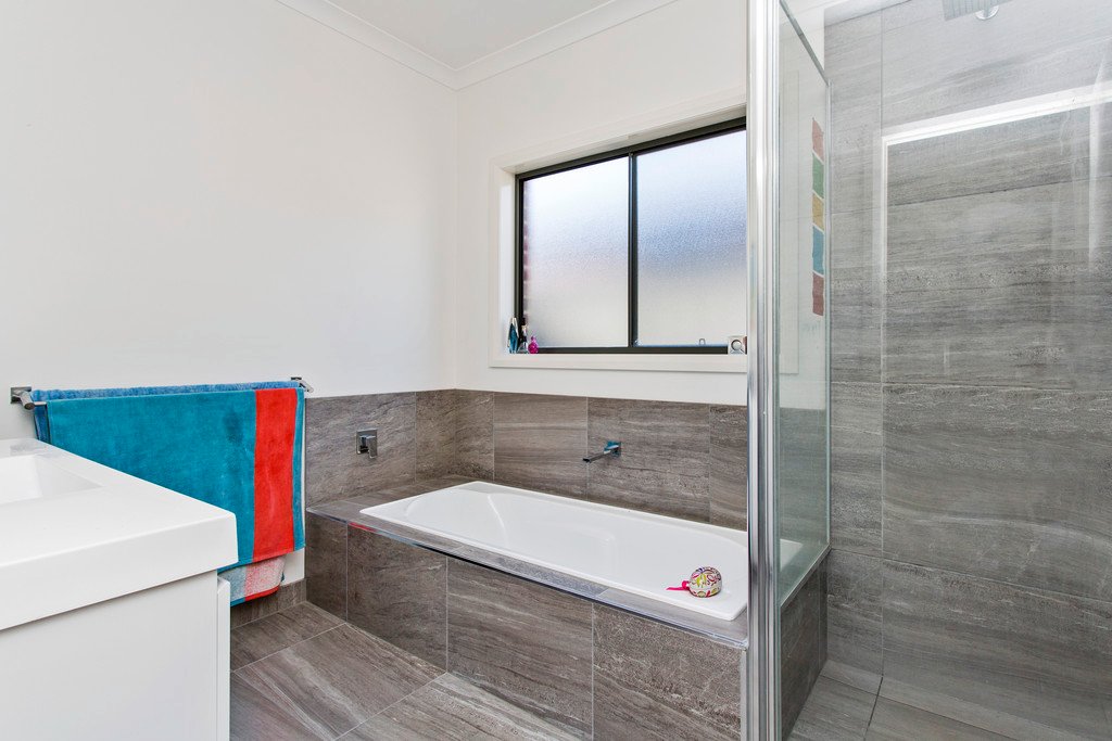 5/20A MacDougall Road GOLDEN SQUARE 7
