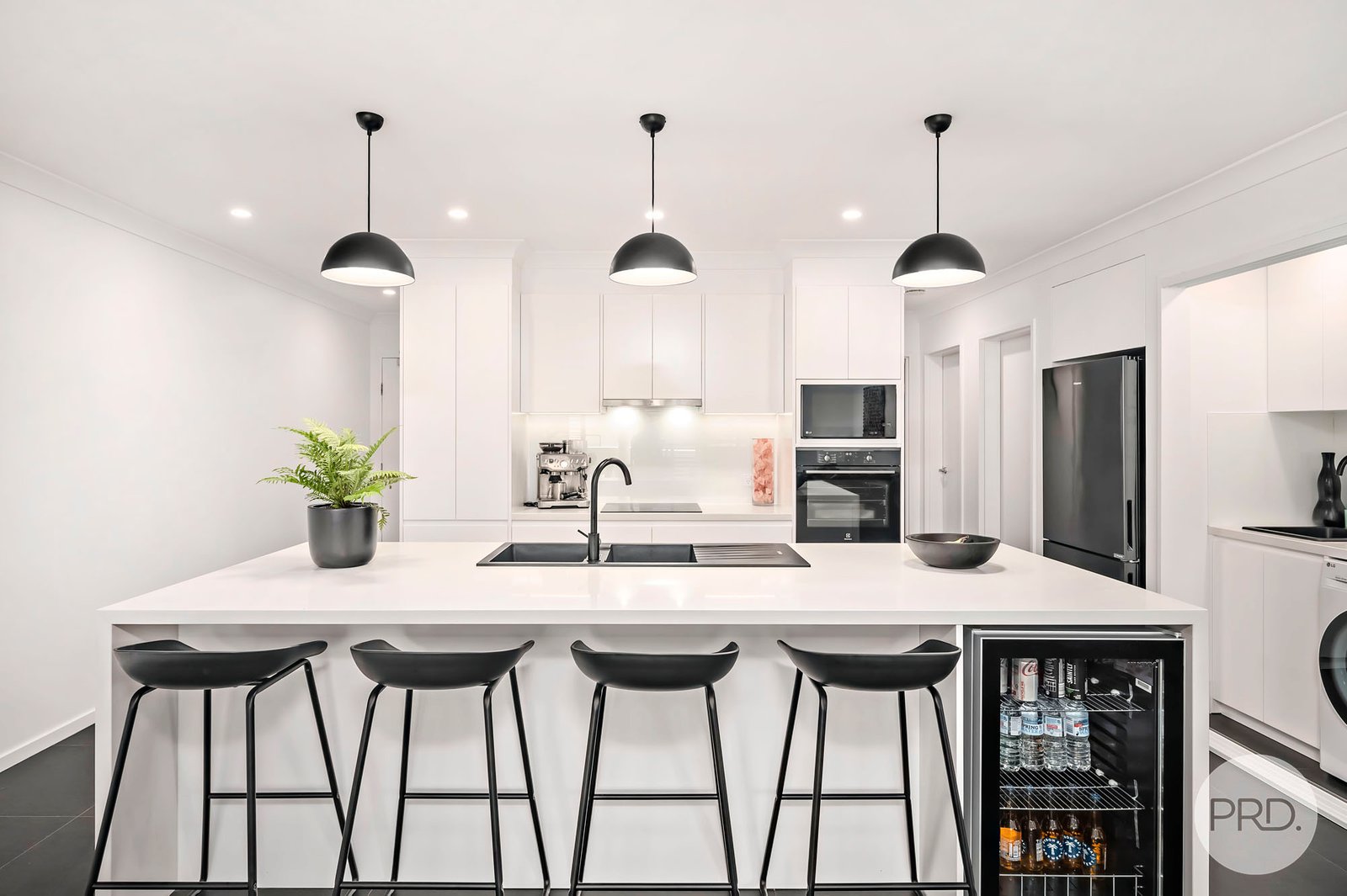 5/21-23 Magnus Street NELSON BAY 1