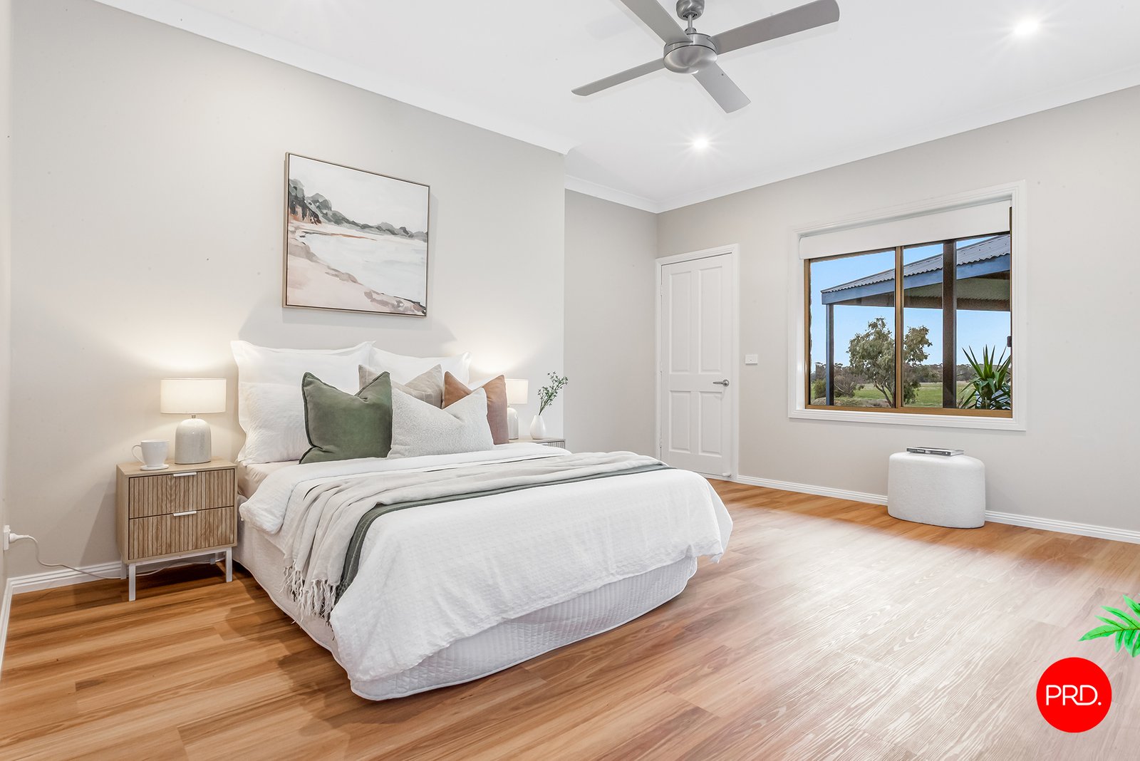 521 Bradford Road SHELBOURNE 12