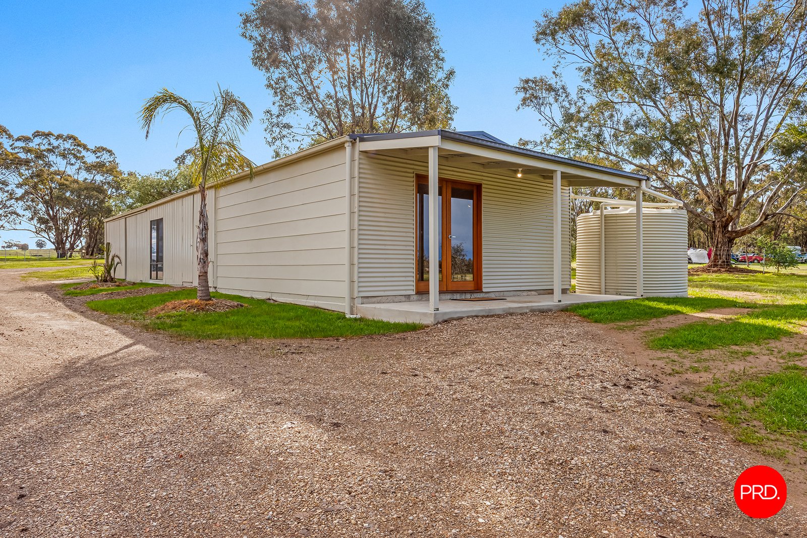 521 Bradford Road SHELBOURNE 22