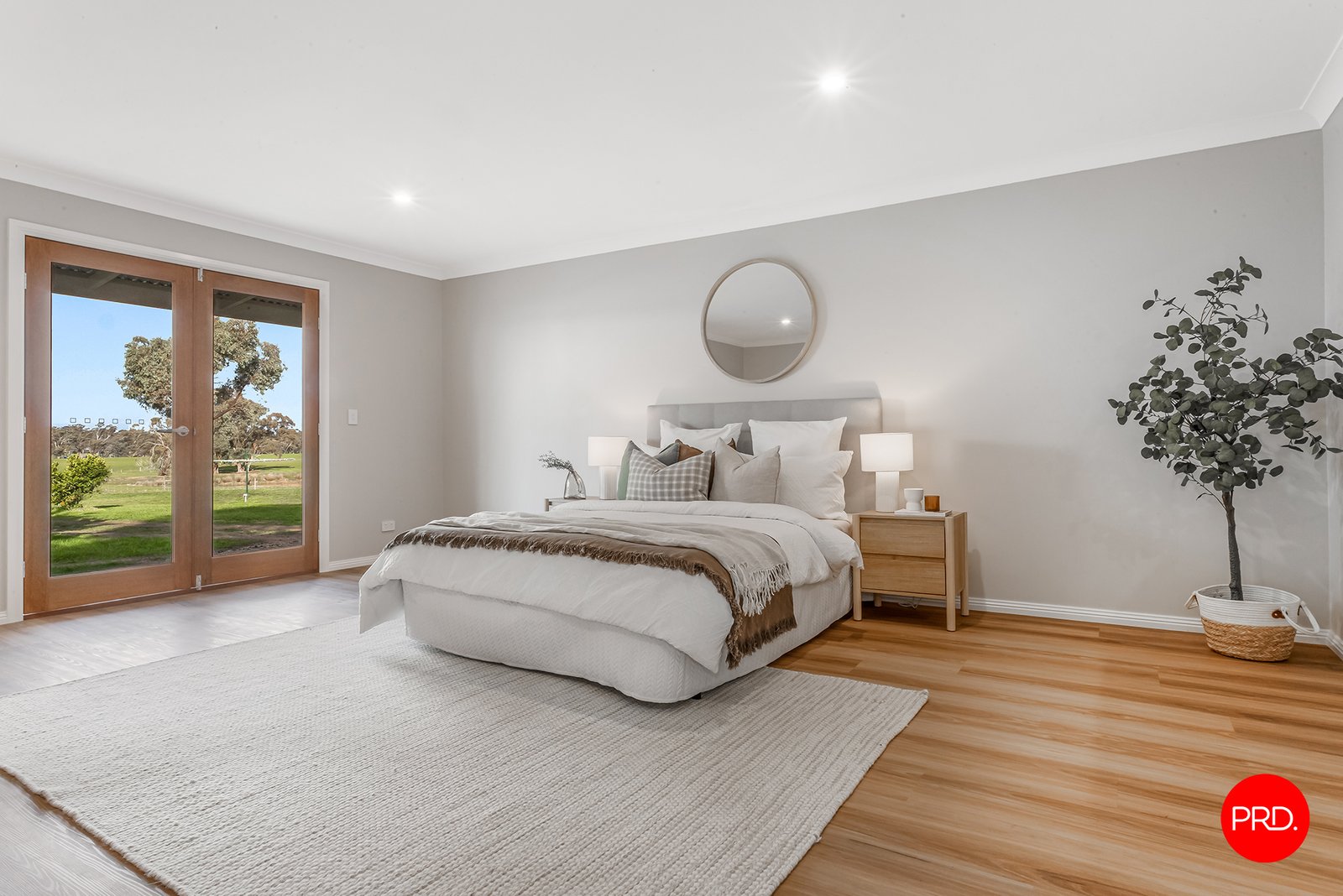 521 Bradford Road SHELBOURNE 23