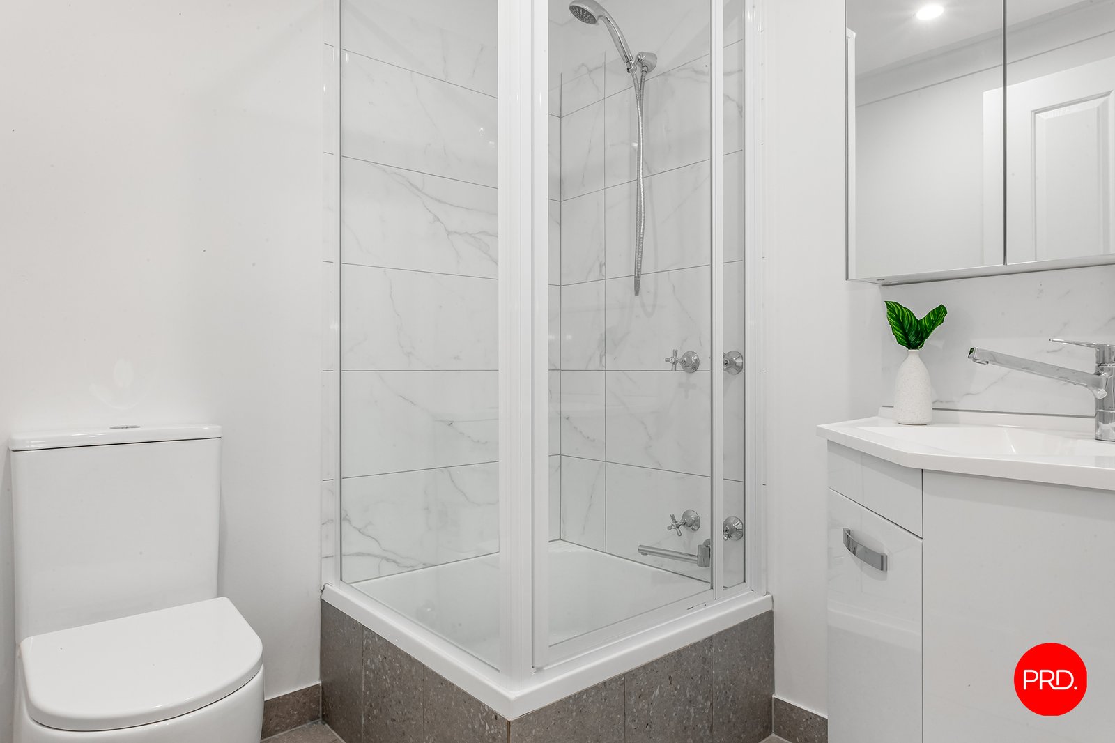 521 Bradford Road SHELBOURNE 26