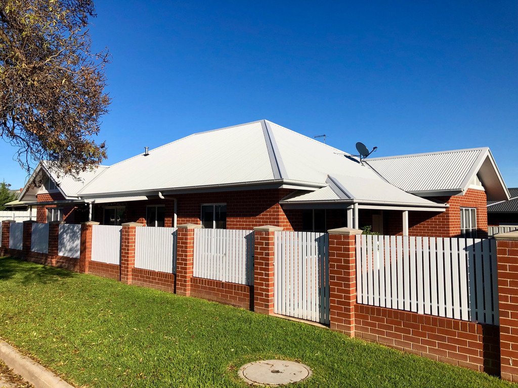 521 Hanel Street EAST ALBURY 1