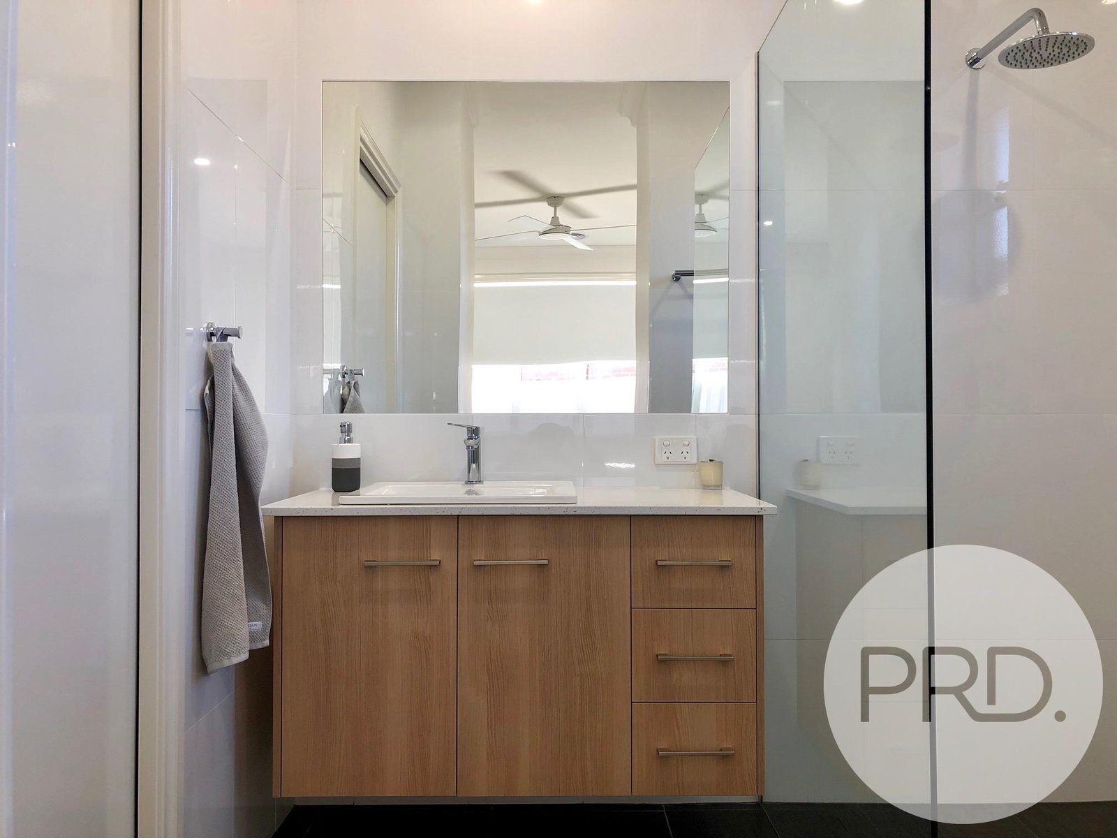 521 Hanel Street EAST ALBURY 10