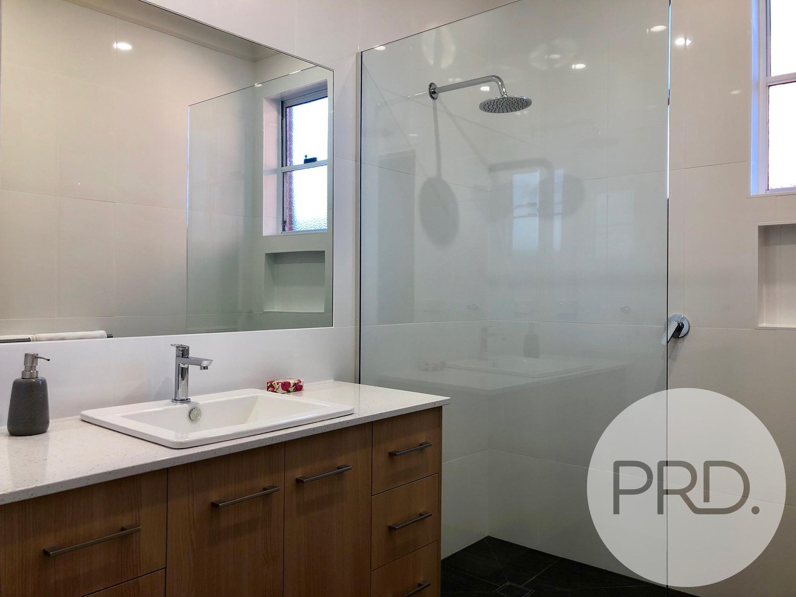 521 Hanel Street EAST ALBURY 11