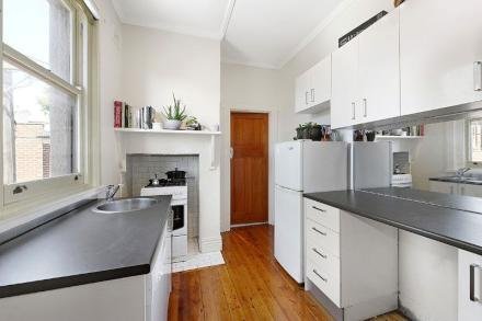 Gallery: 5/21 Hotham Street