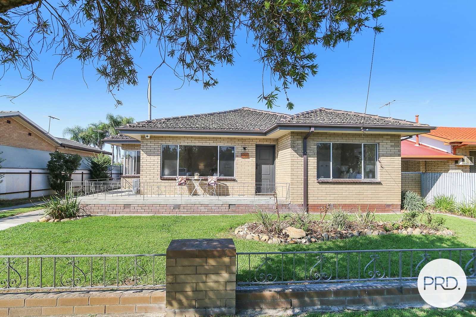 521 Mutsch Street LAVINGTON 2
