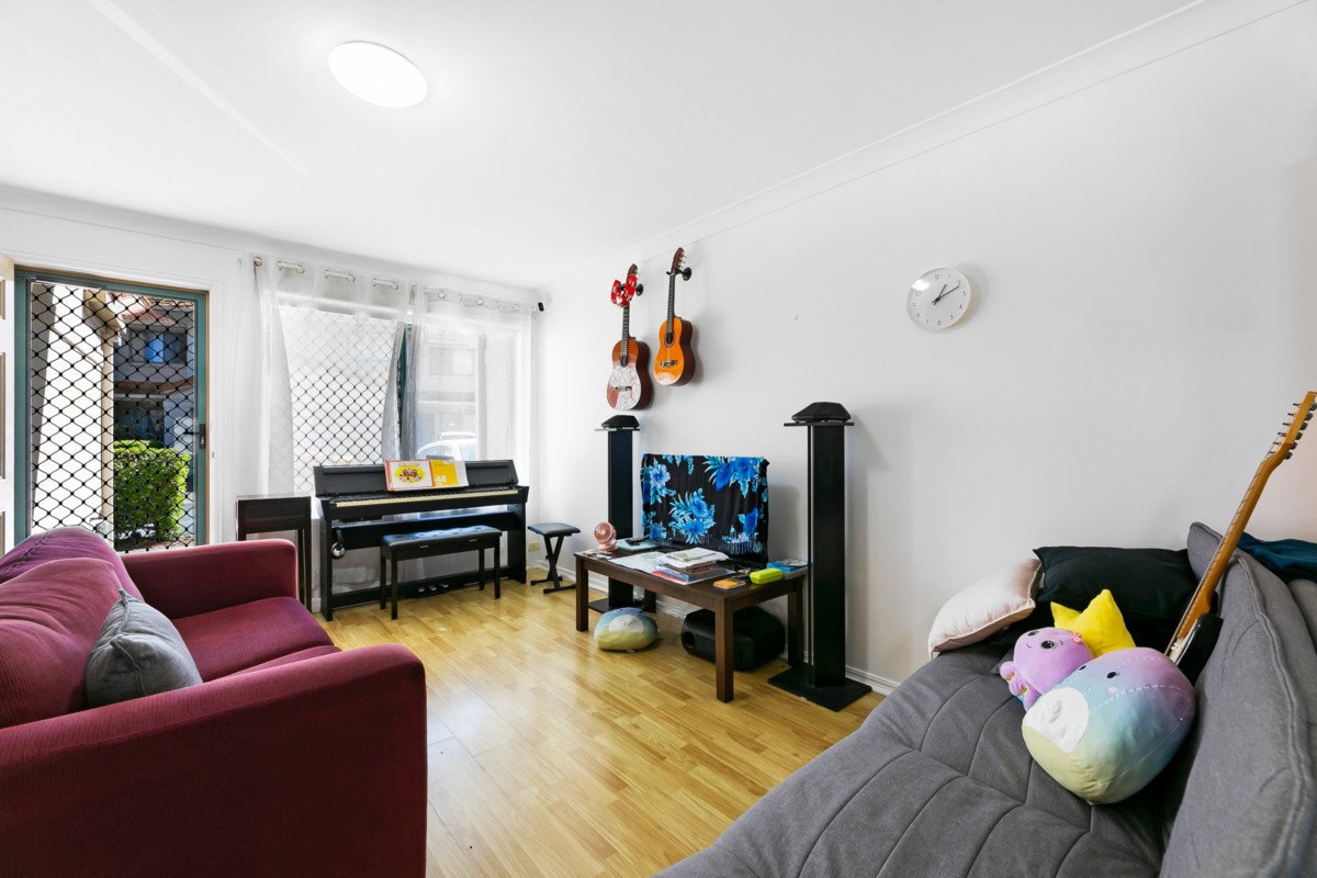 5/21 Regensberg Close Varsity Lakes 4