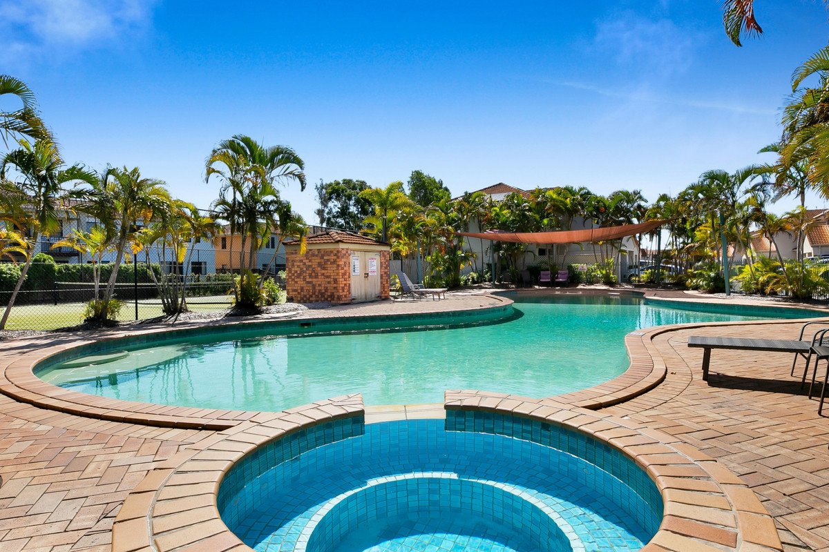 5/21 Regensberg Close Varsity Lakes 13