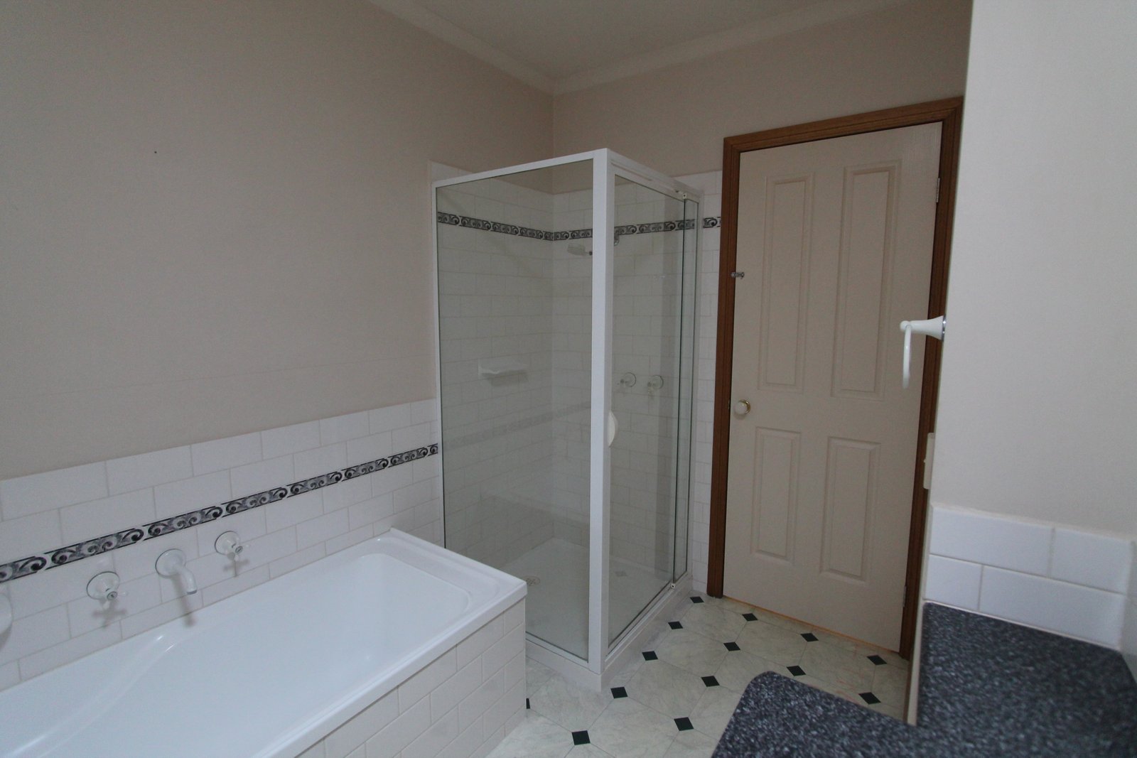 521 Sherrard Street BLACK HILL 10