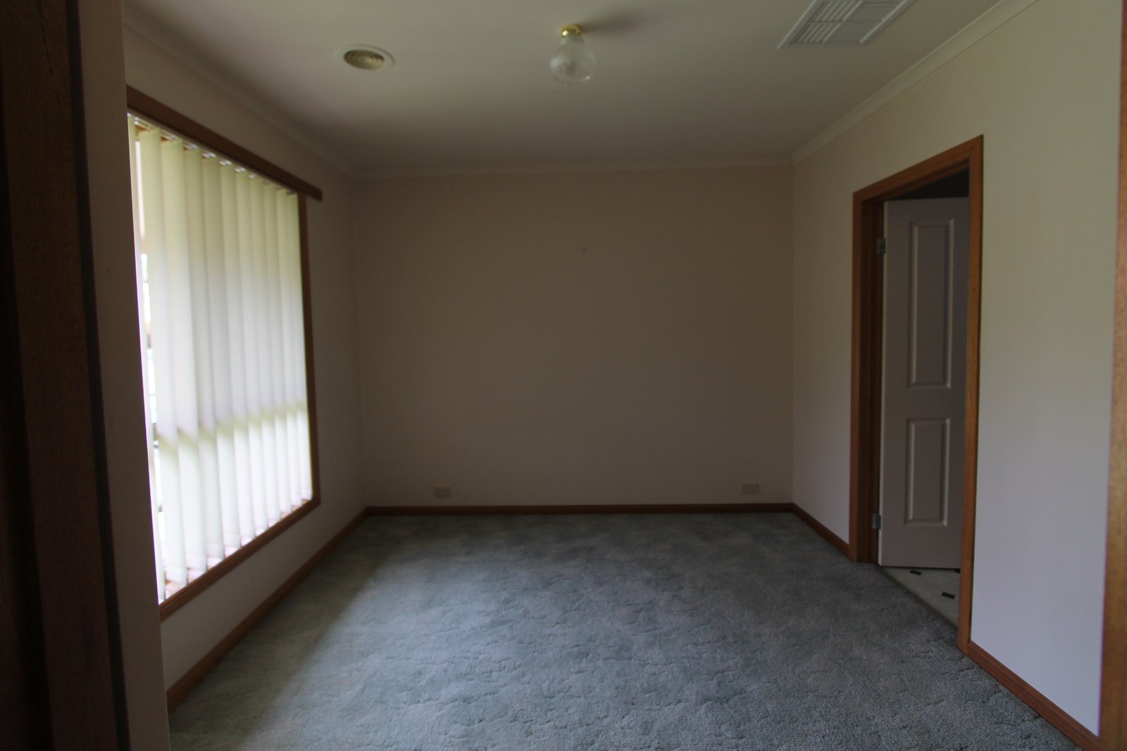 521 Sherrard Street BLACK HILL 11