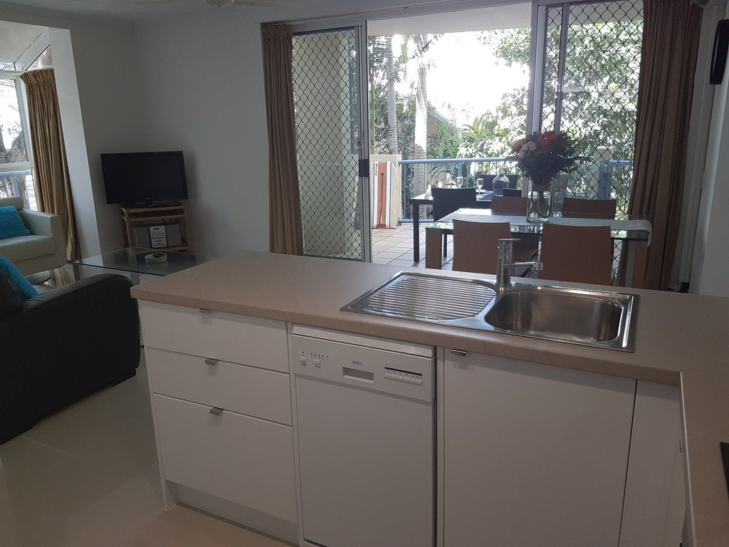 52/10 Alexandra Ave  MERMAID BEACH 2