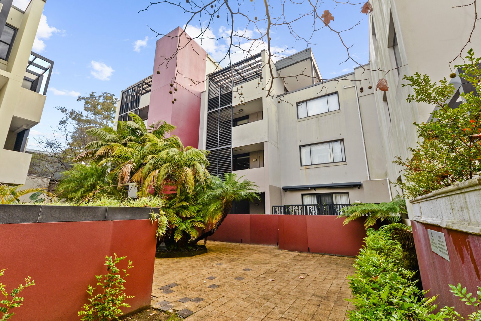 52/11-21 Rose Street CHIPPENDALE 16