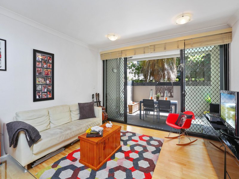 52/11-21 Rose Street CHIPPENDALE 2