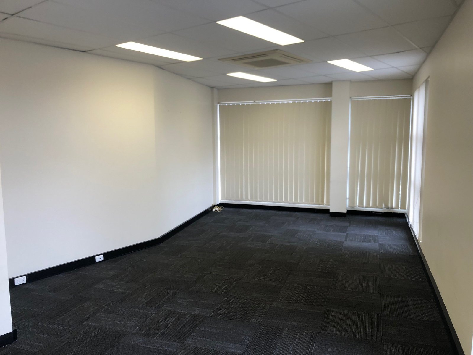 Gallery: 5/211 Warrigal Road