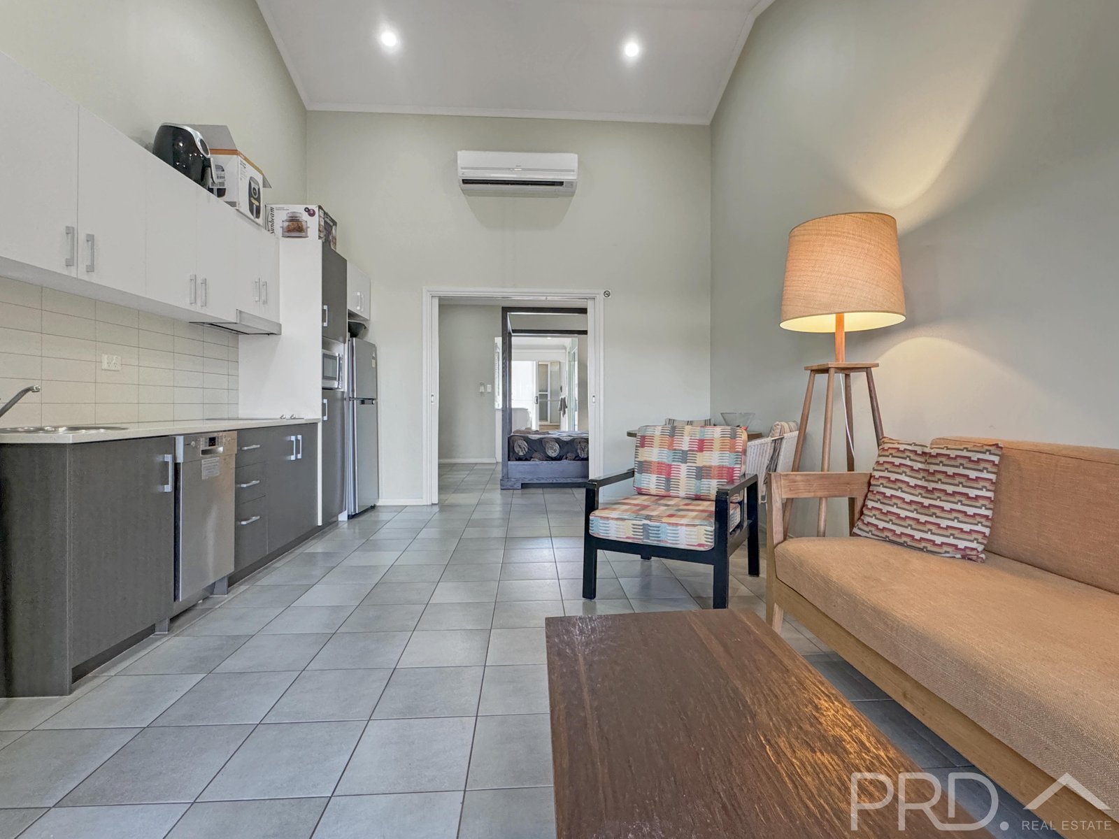 52/166 De Witt Road STOVE HILL 4
