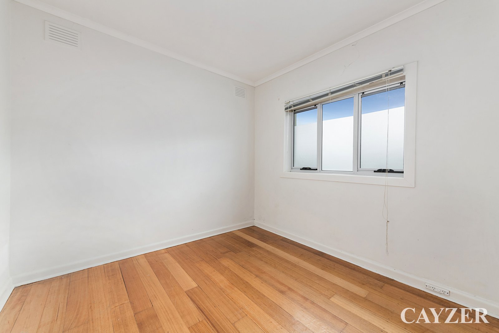 Gallery: 5/22-24 Clifton Street