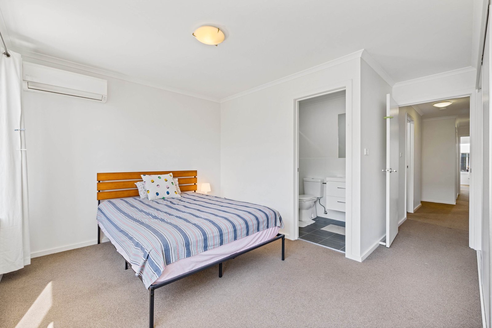 5/22 Henry Kendall Street FRANKLIN 6