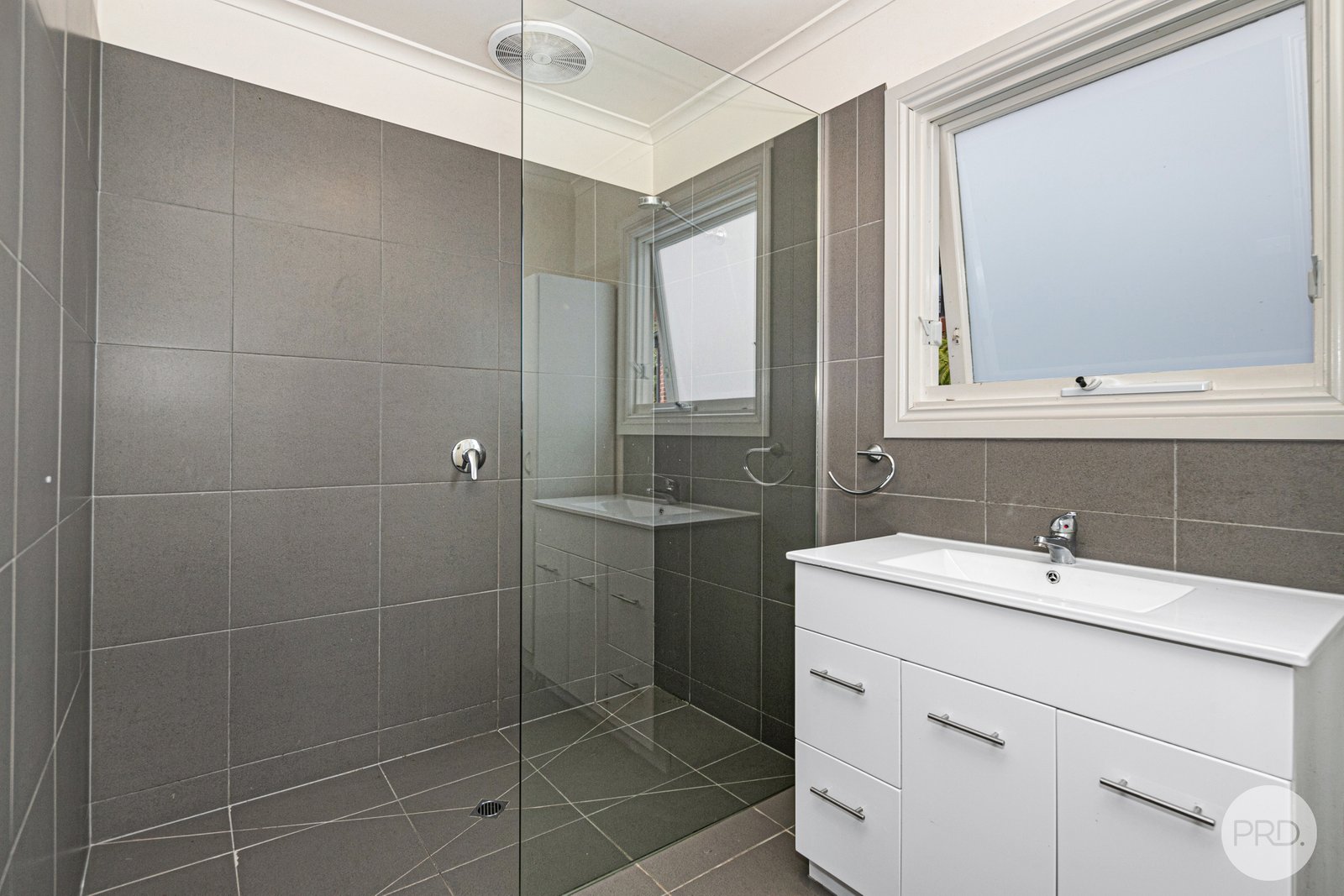 522 Humffray Street South GOLDEN POINT 8