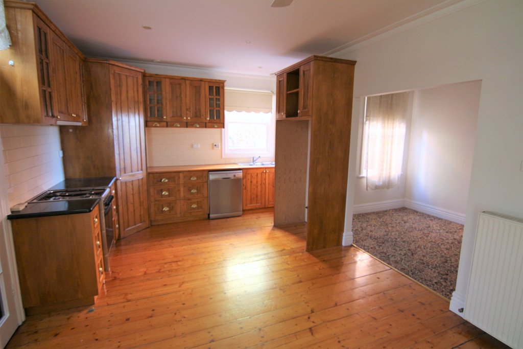 522 Lydiard Street North SOLDIERS HILL 9