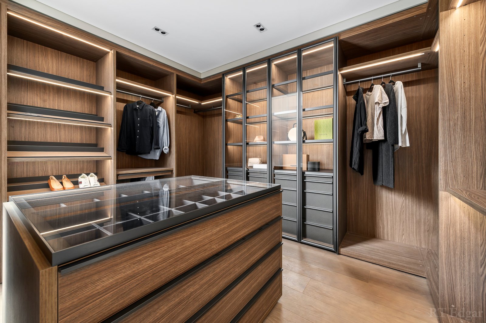 Real Estate and Property in 5/22 Tintern Avenue, Toorak, VIC