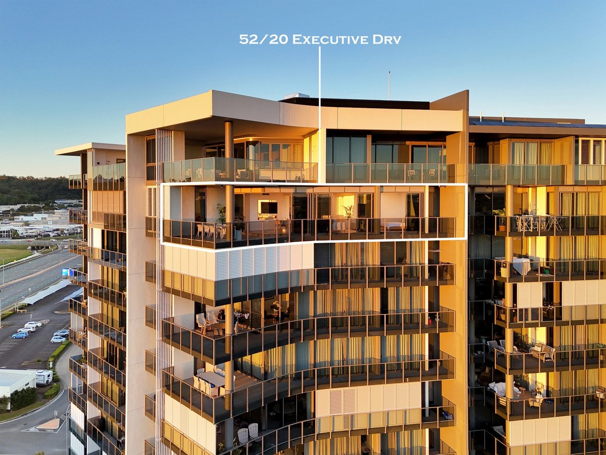52/20 Executive Drive Burleigh Waters 21