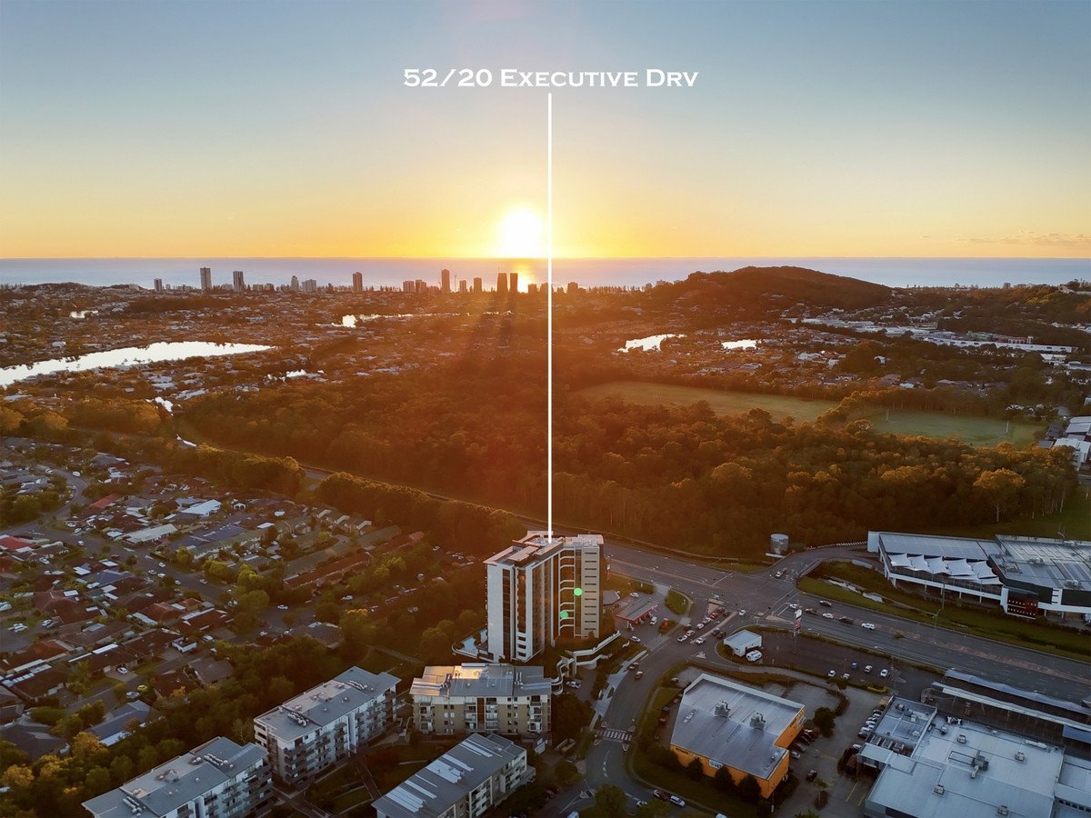 52/20 Executive Drive Burleigh Waters 22
