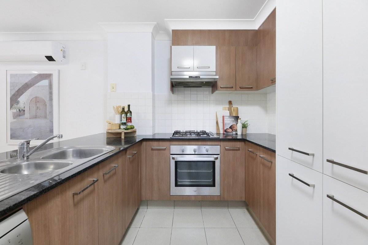 52/24 Jessica Drive Upper Coomera 9