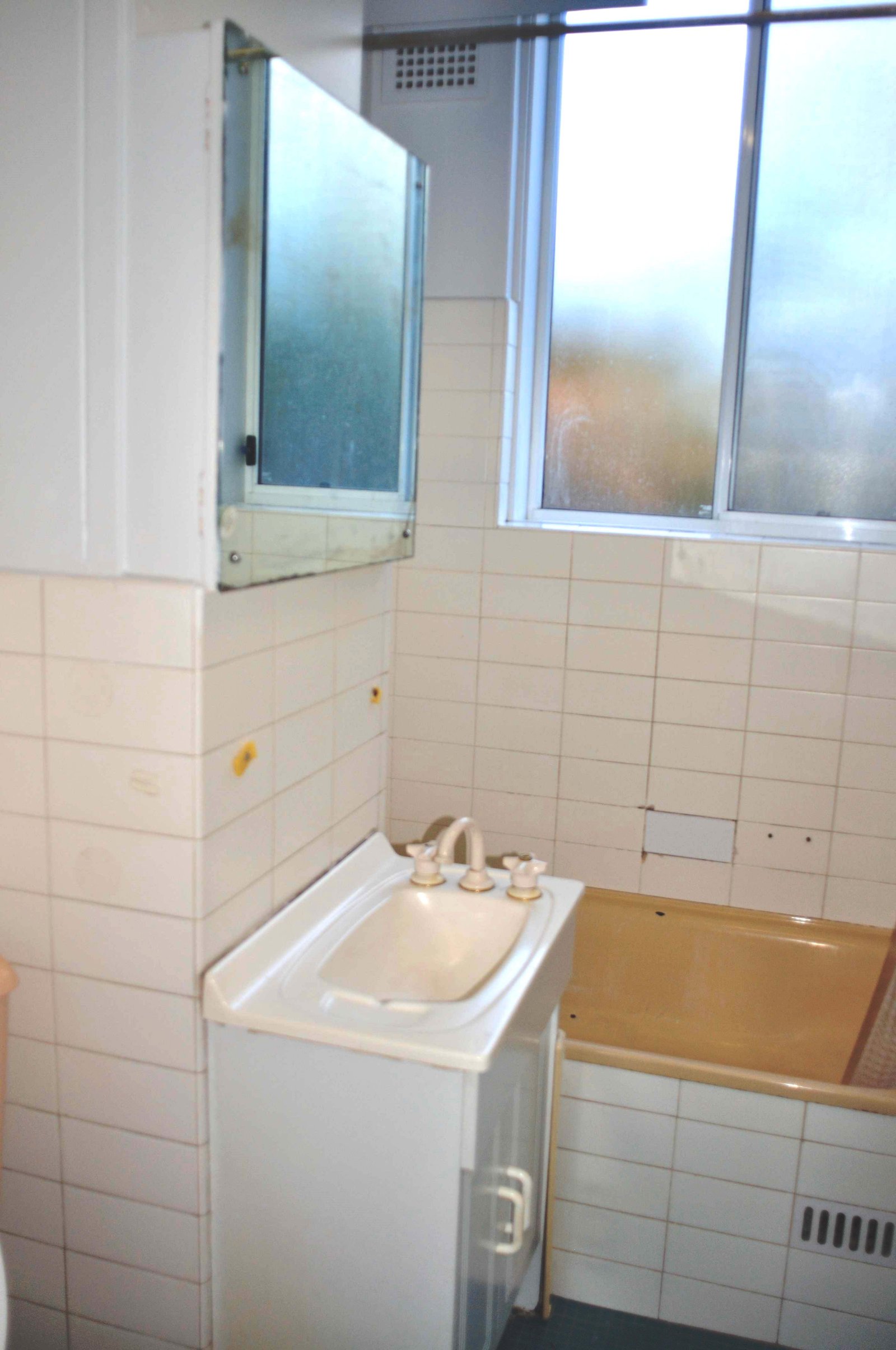 5/229 King Georges Rd  ROSELANDS 5