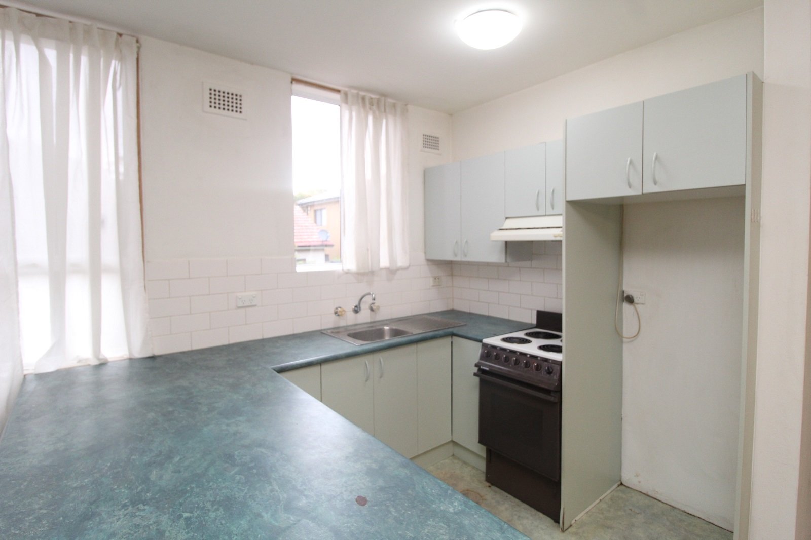 5/229 King Georges Road ROSELANDS 3
