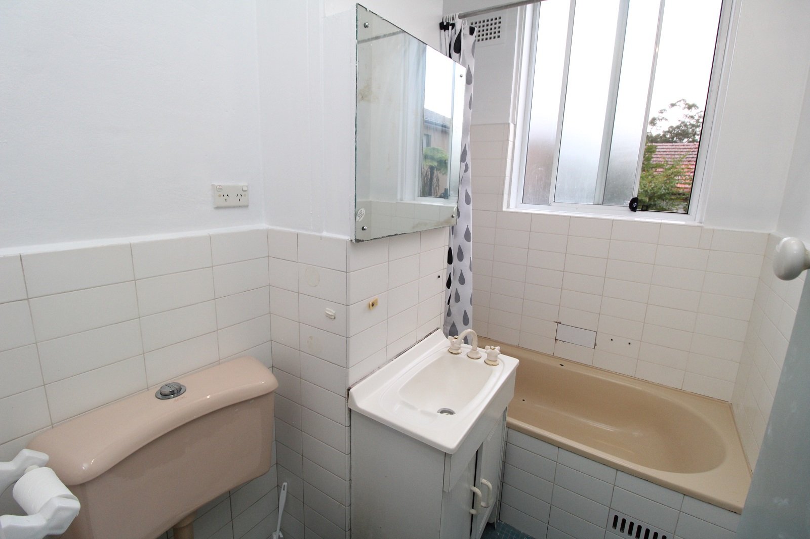 5/229 King Georges Road ROSELANDS 5