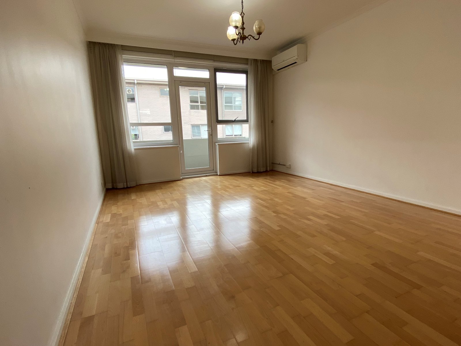 Gallery: 5/22a Fernhill Road