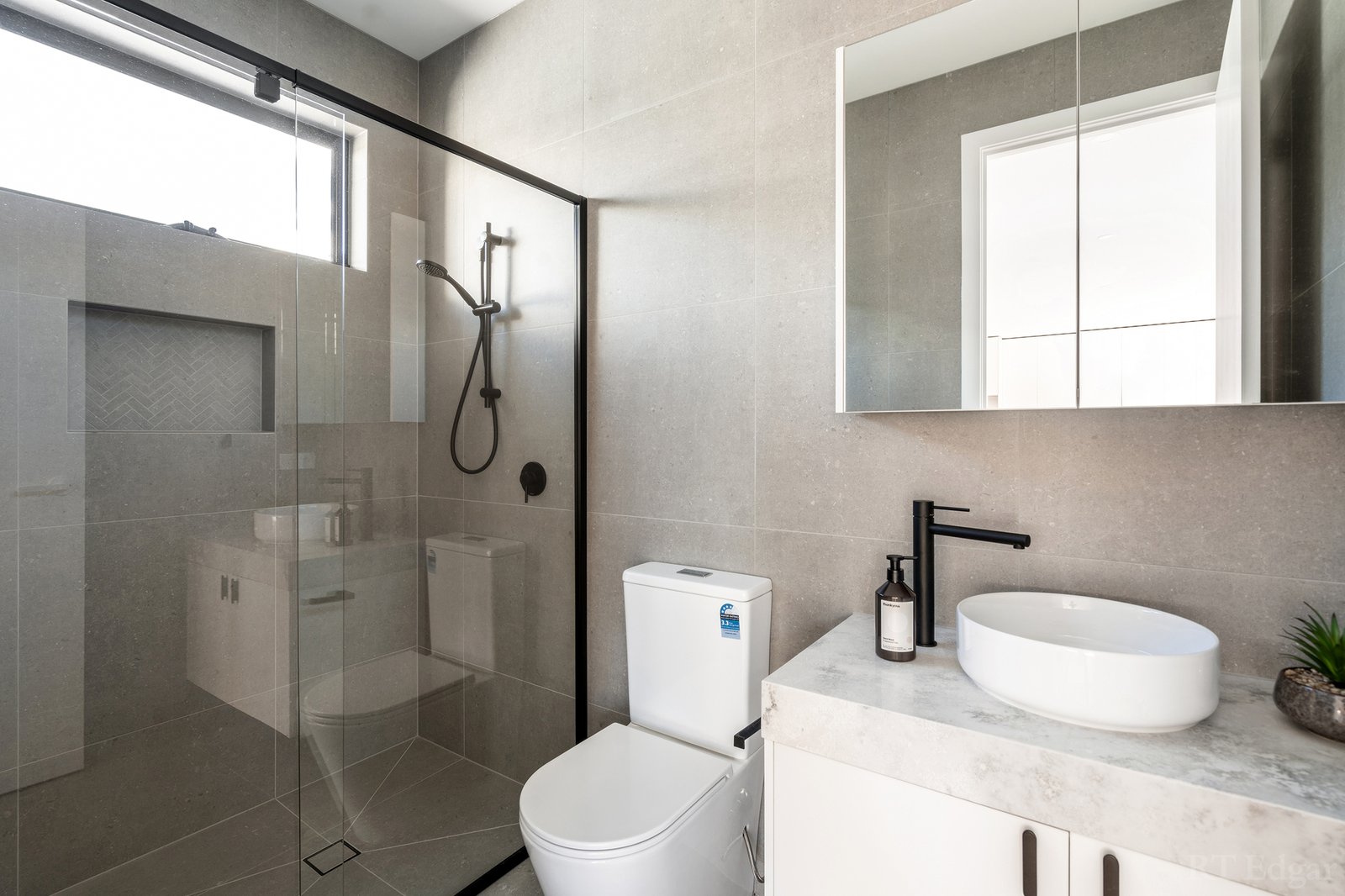 Real Estate and Property in 5/23 Arndt Road, Pascoe Vale, VIC