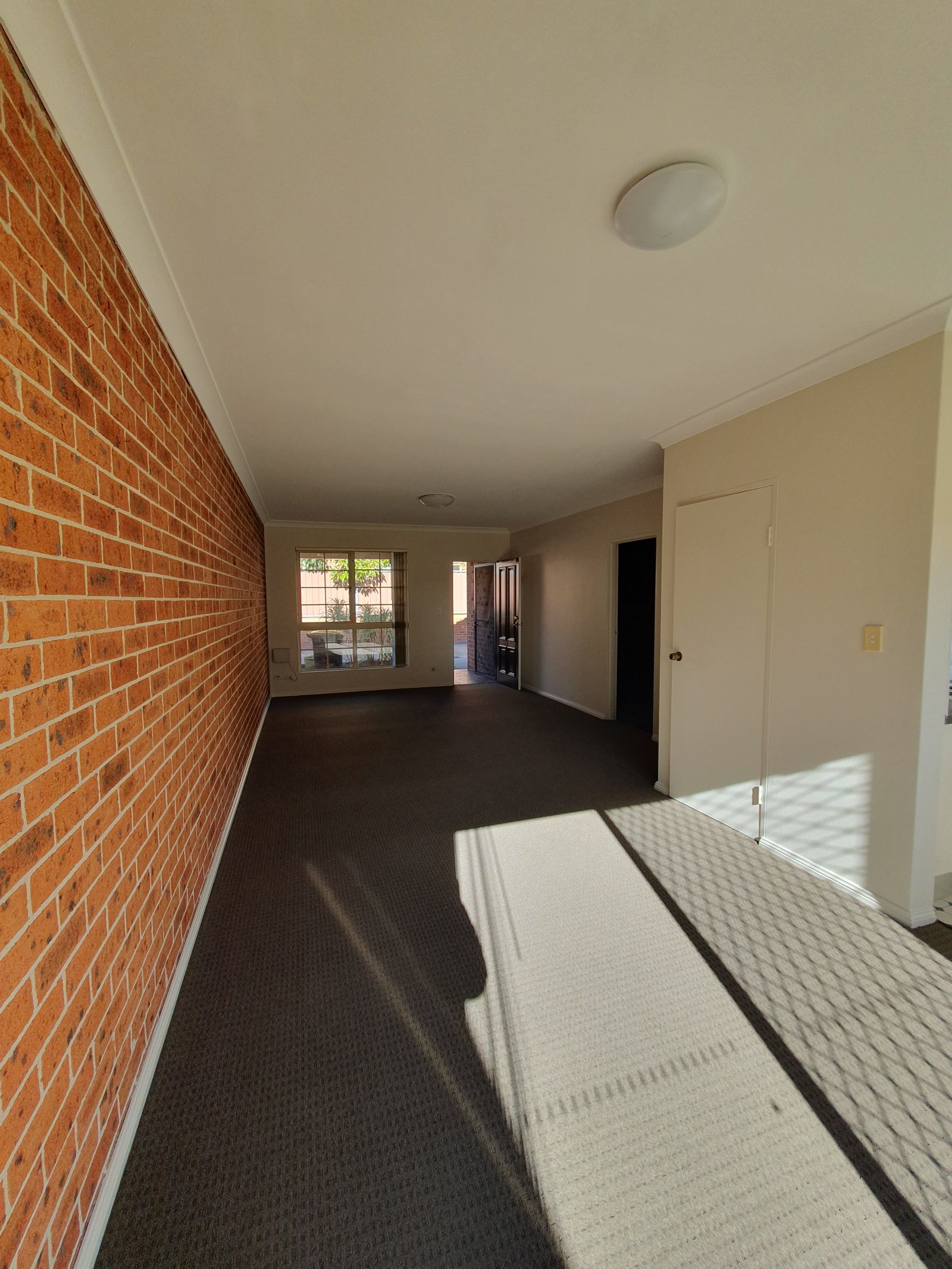 5/23 Atkison Street LIVERPOOL 3