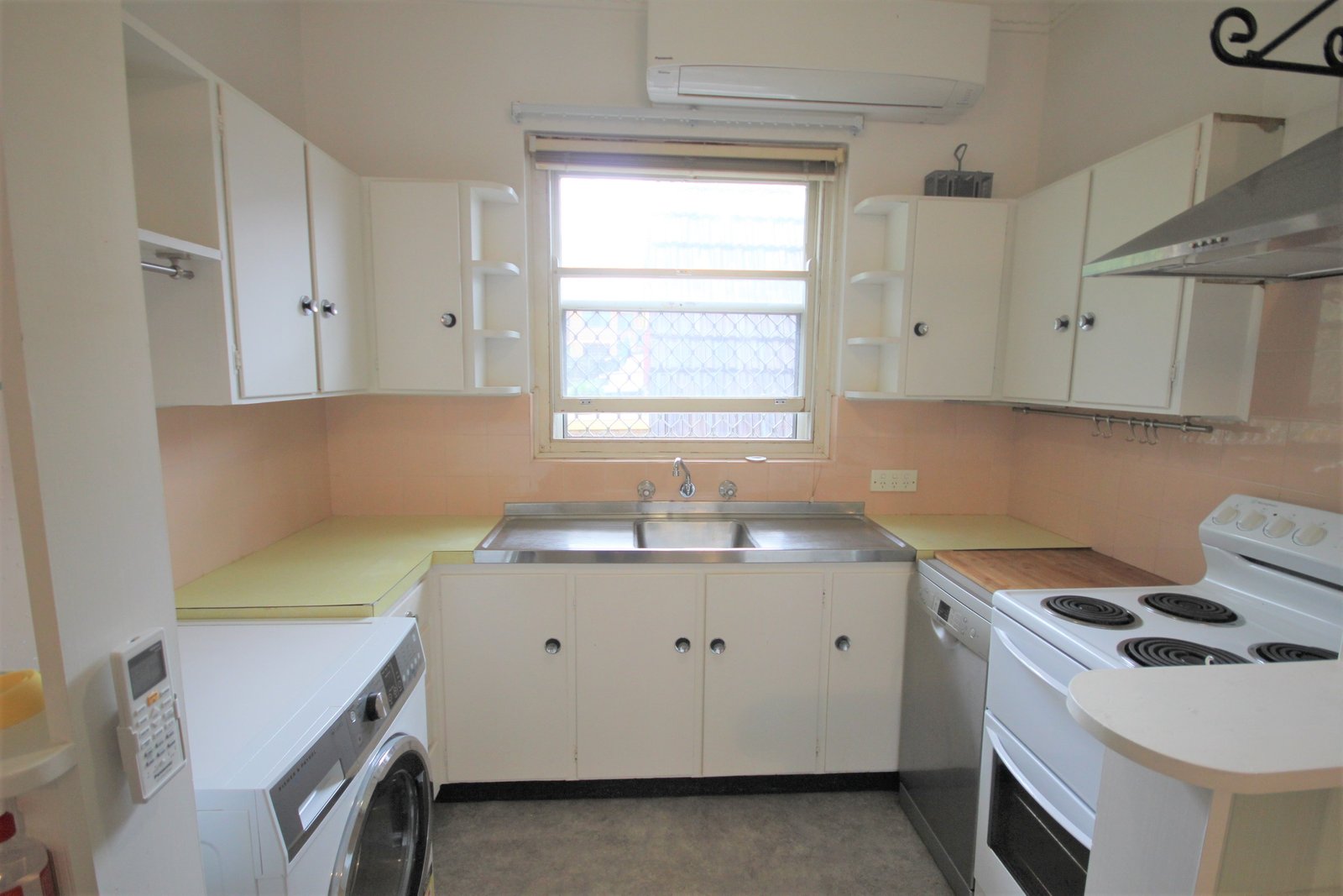 5/23 Hampton Court Road CARLTON 4