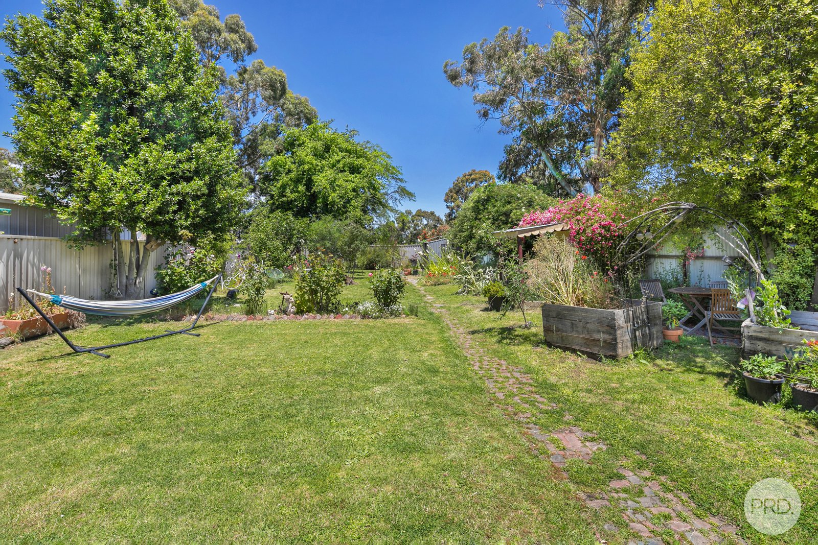 523 Howitt Street SOLDIERS HILL 11