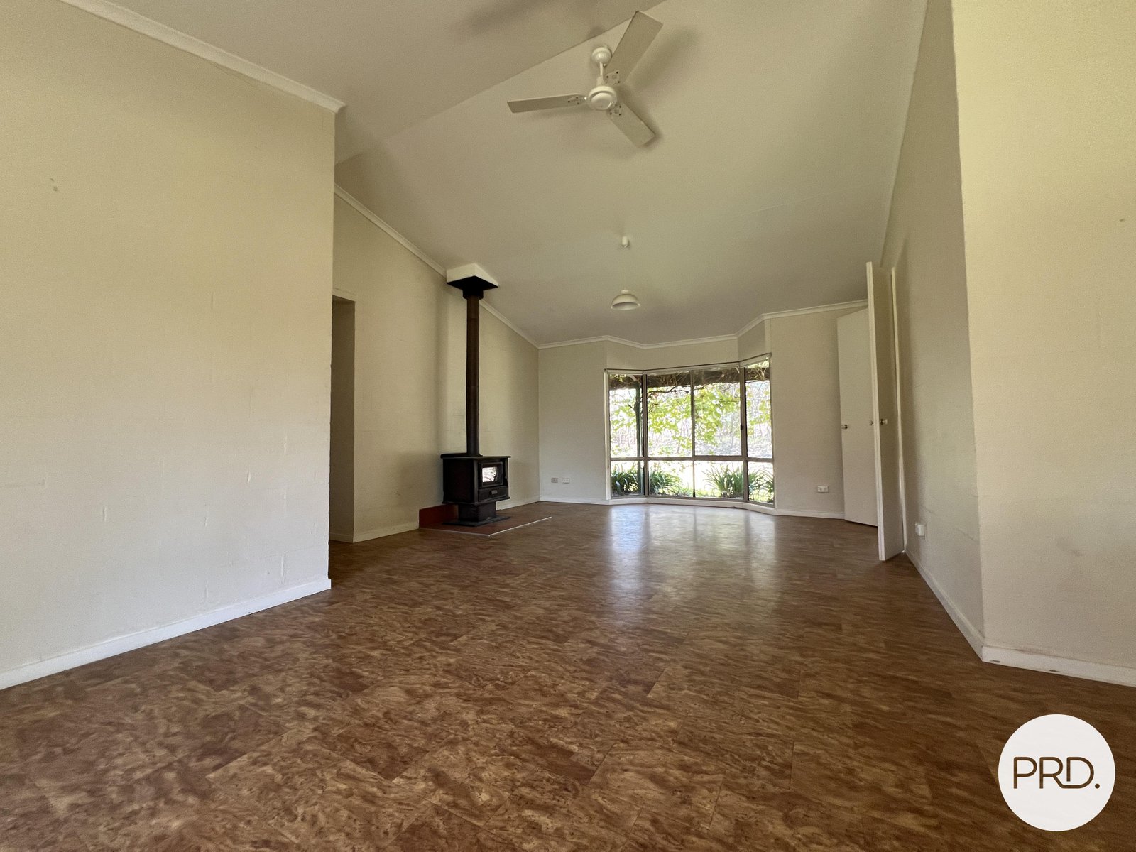 523 Nanima Road SPRINGRANGE 4