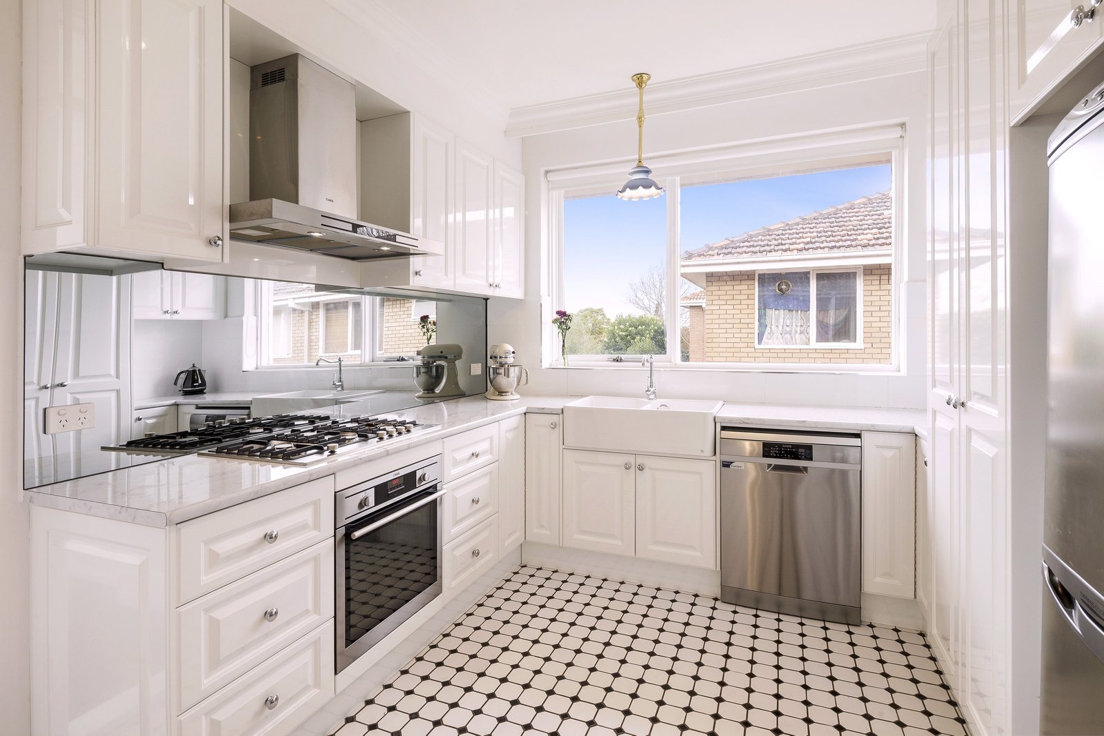 Gallery: 5/231 Alma Road
