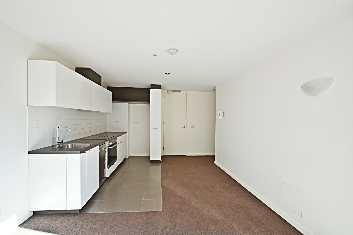 Gallery: 5/233 Dandenong Road