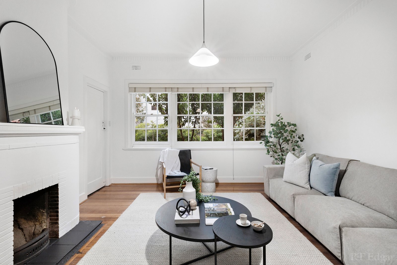 Real Estate and Property in 5/237 Dandenong Road, Windsor, VIC