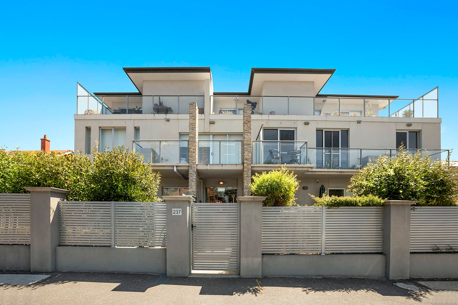Photos: 5/237 Hampton Street