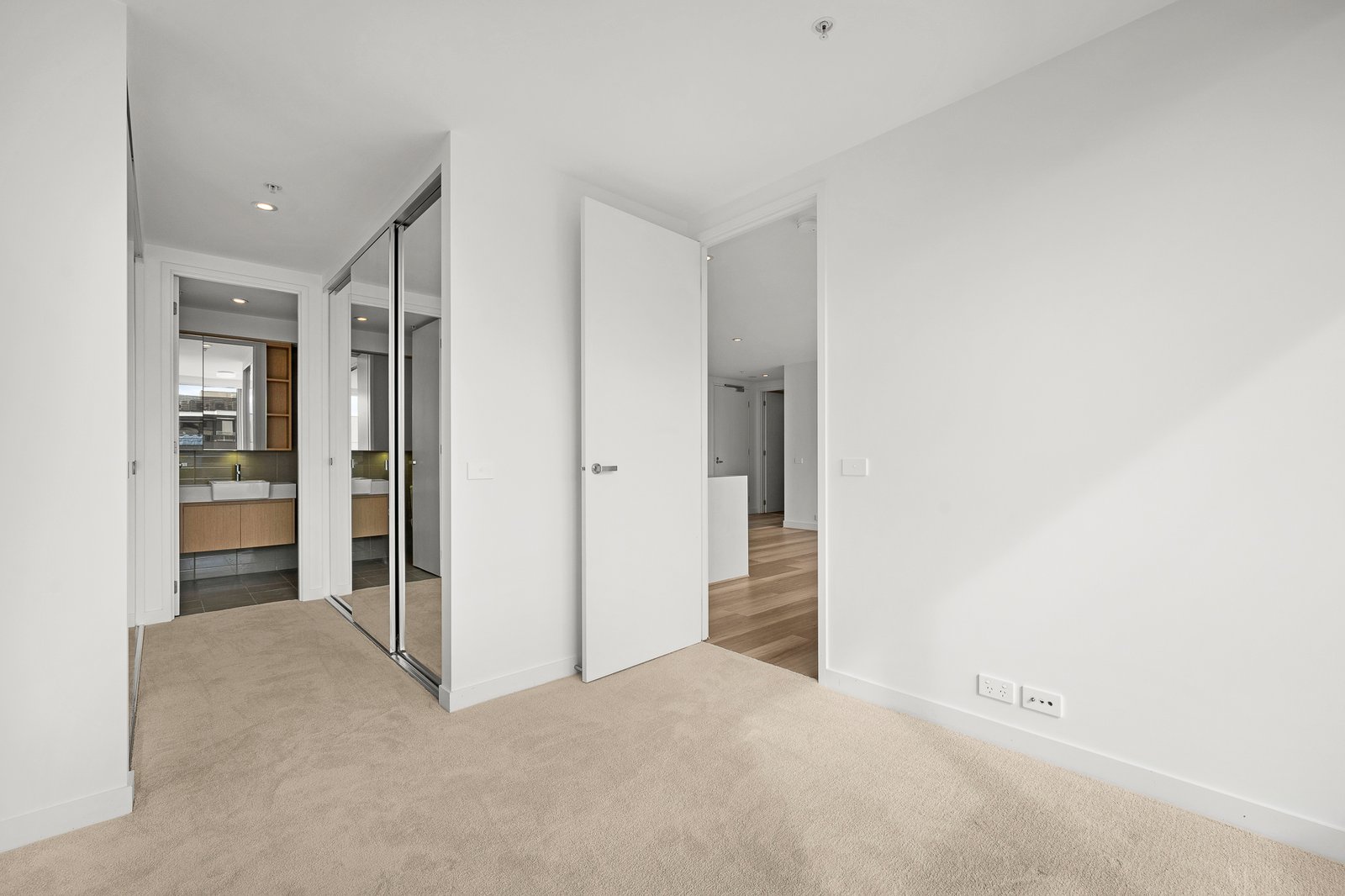 Real Estate and Property in 523/70 Nott St, Port Melbourne, VIC