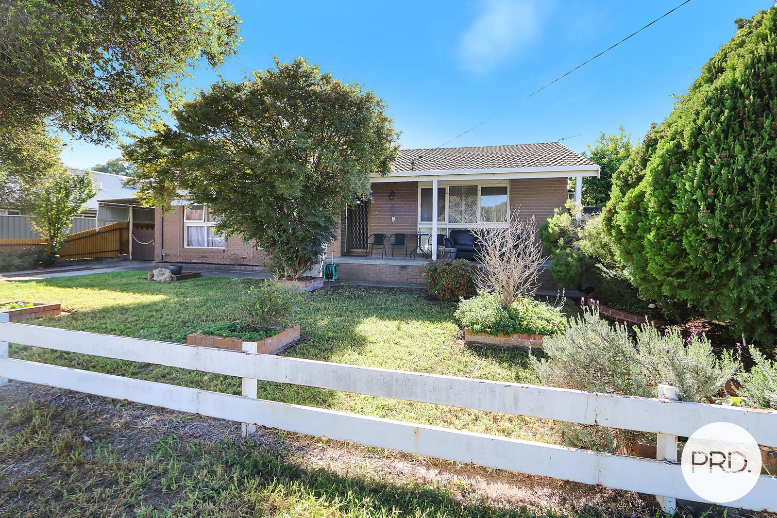 524 Comans Avenue LAVINGTON 11
