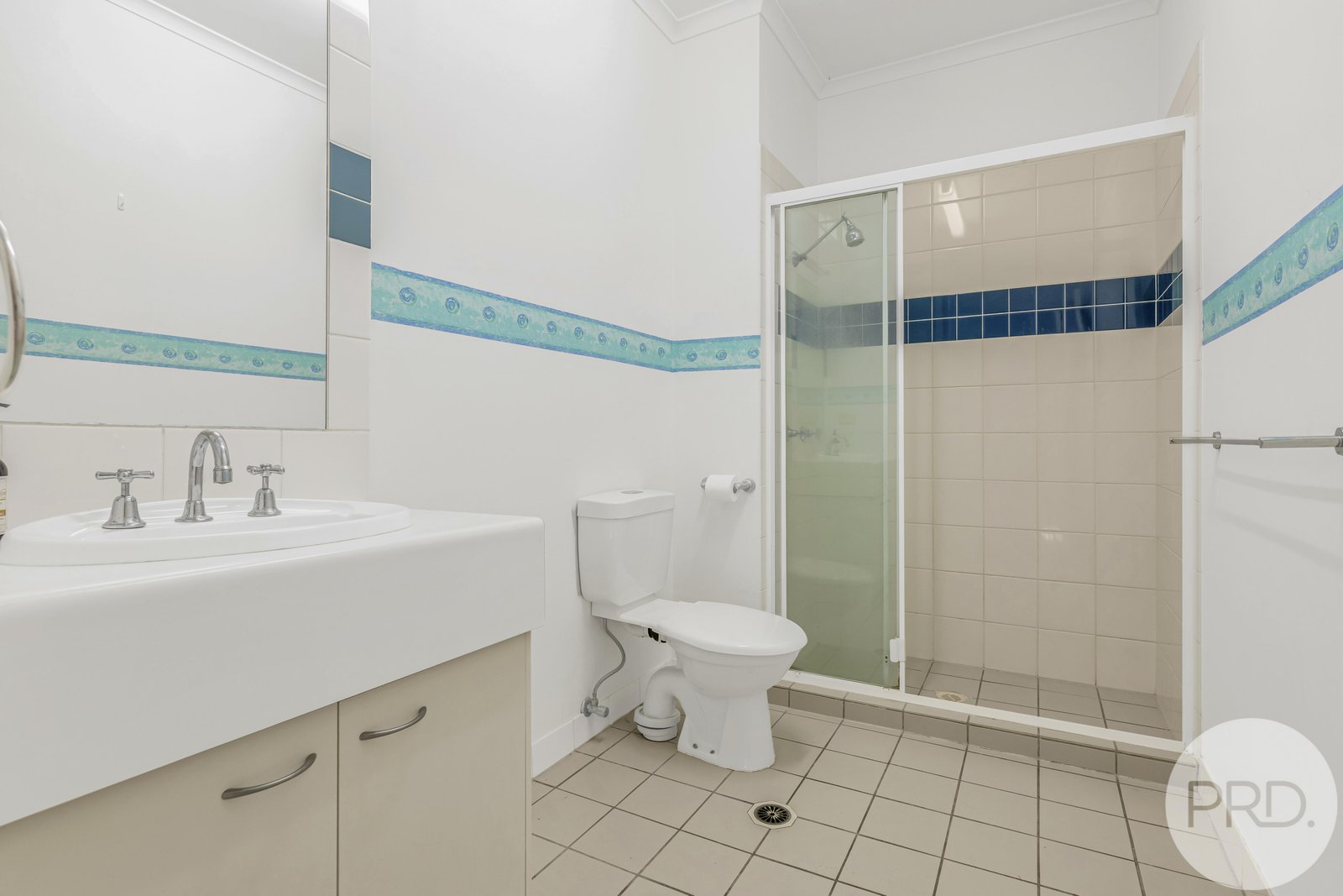 52/48 Chermside Street TENERIFFE 8