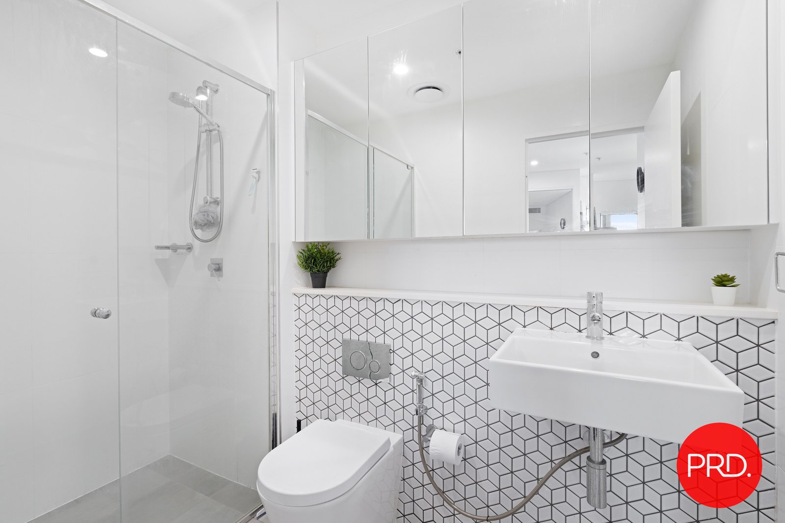 524/93 Regent Street KOGARAH 7