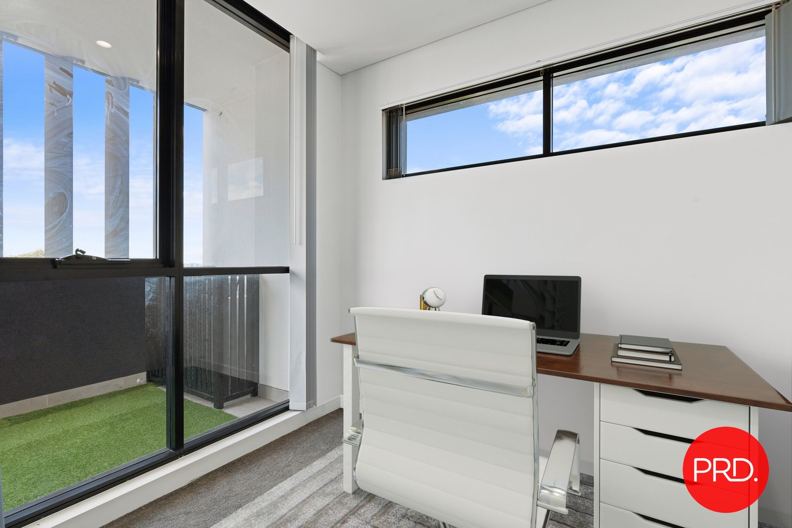 524/93 Regent Street KOGARAH 13