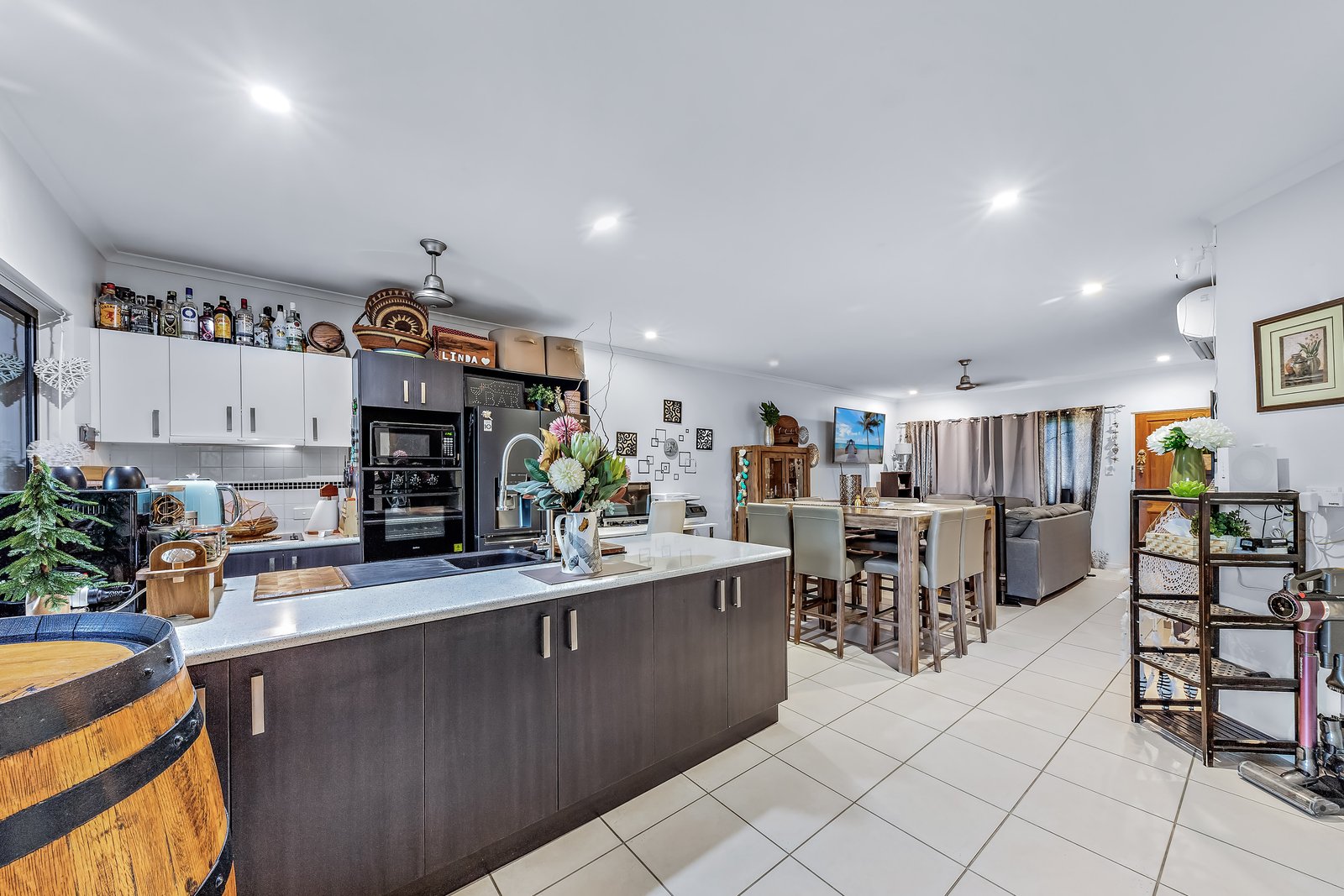 5/25 Abell Road CANNONVALE 1