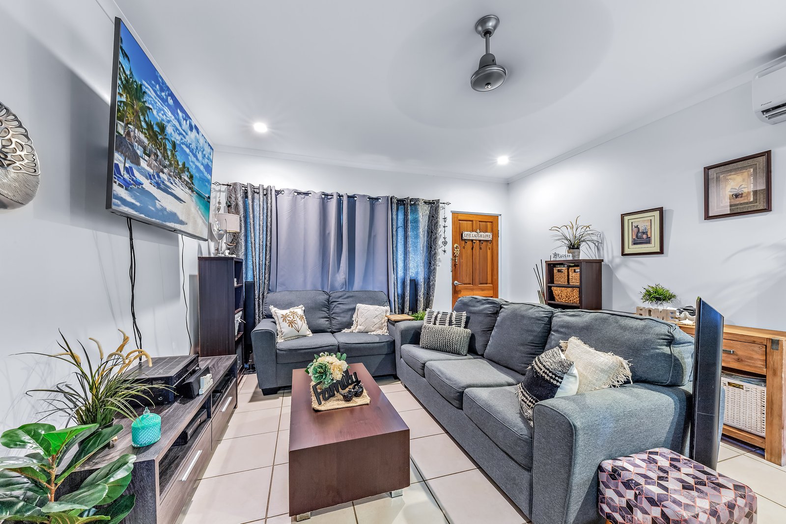 5/25 Abell Road CANNONVALE 7