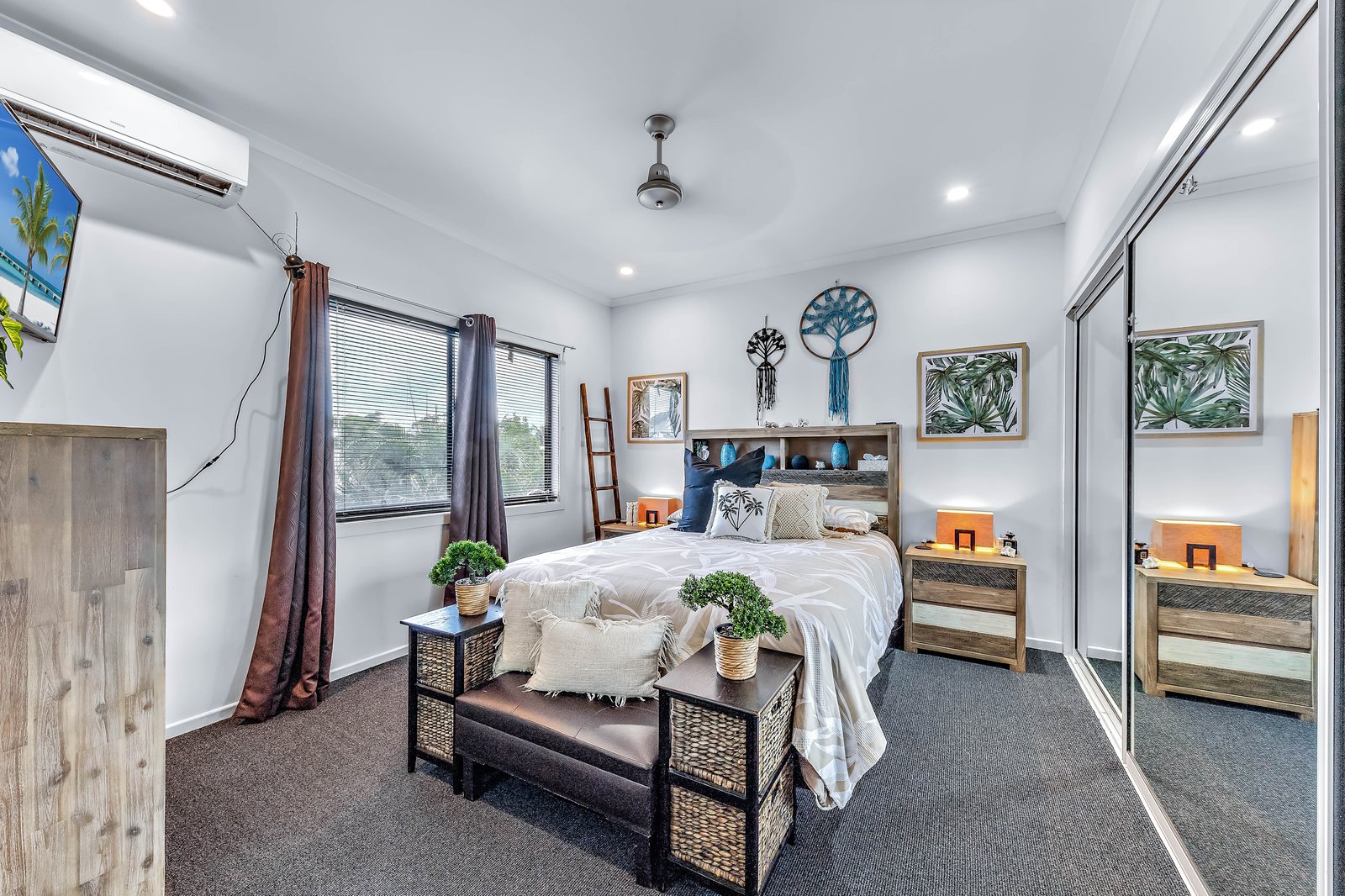 5/25 Abell Road CANNONVALE 12
